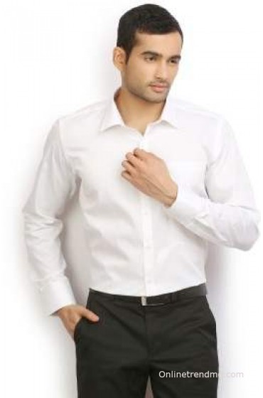 I-Voc Men's Solid Formal Shirt